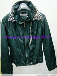 简约风尚，品质生活——探索精品服装与日用百货的融合魅力